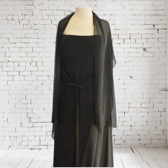 Jordan Strapless Formal & Shawl Plus SZ 18 Formal Prom Black Gown Chiffon - Picture 1 of 7